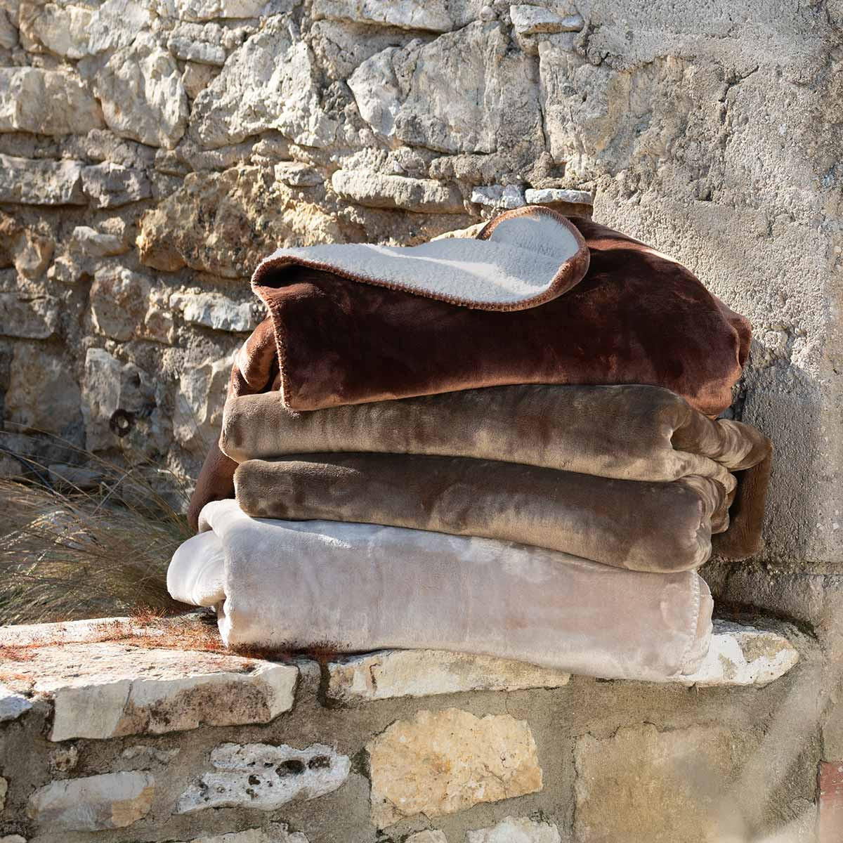 Couvre-lit Naturel– Effet fausse fourrure